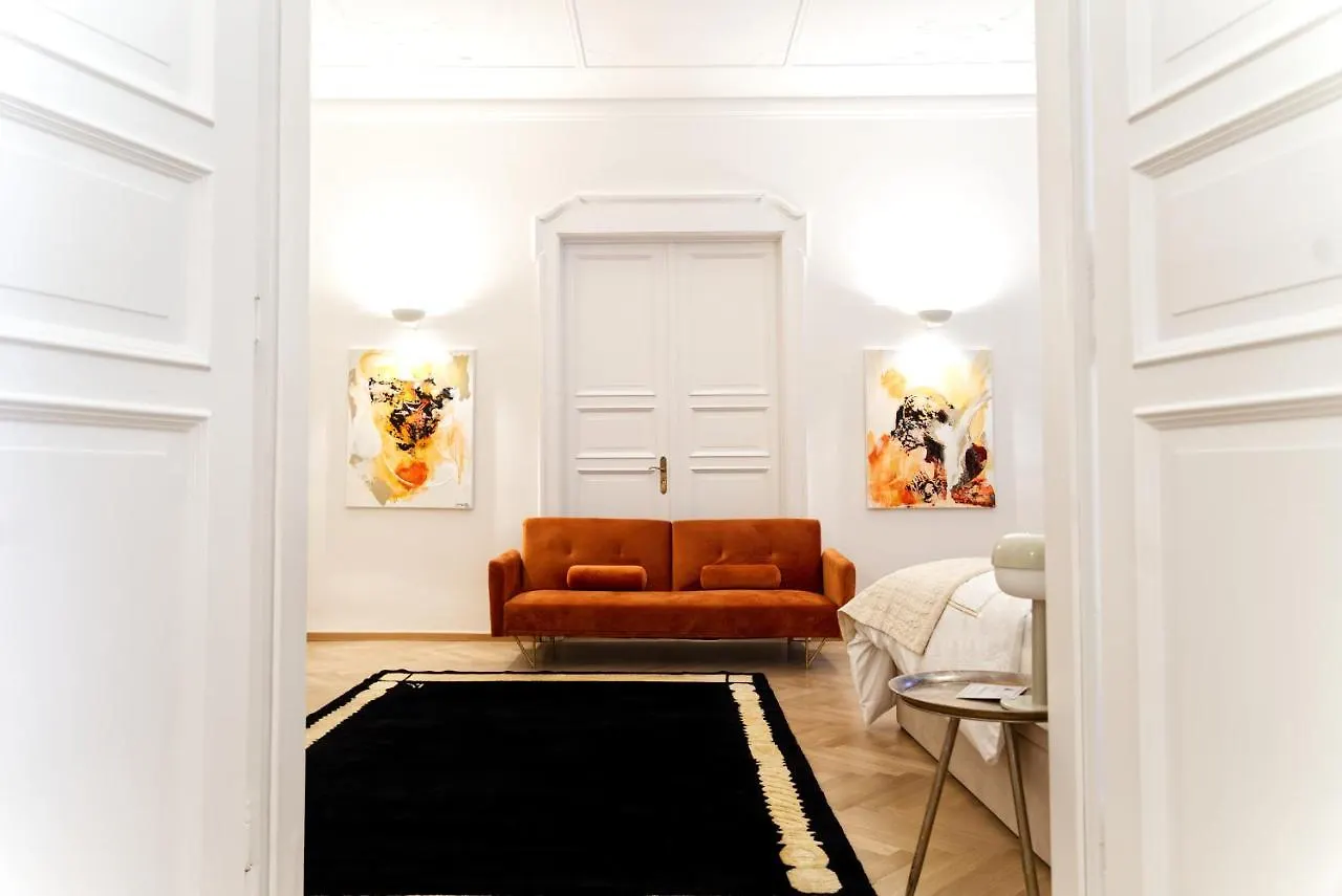 The Gallery Apartment Munich